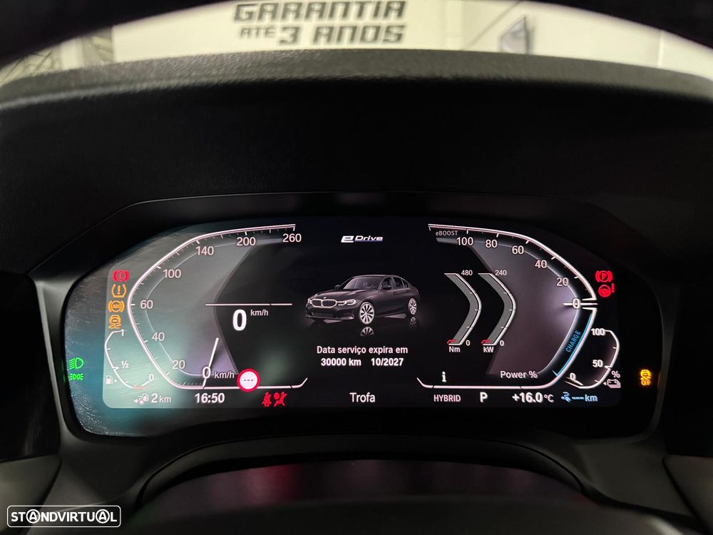 BMW 330 e Pack M Auto - 13
