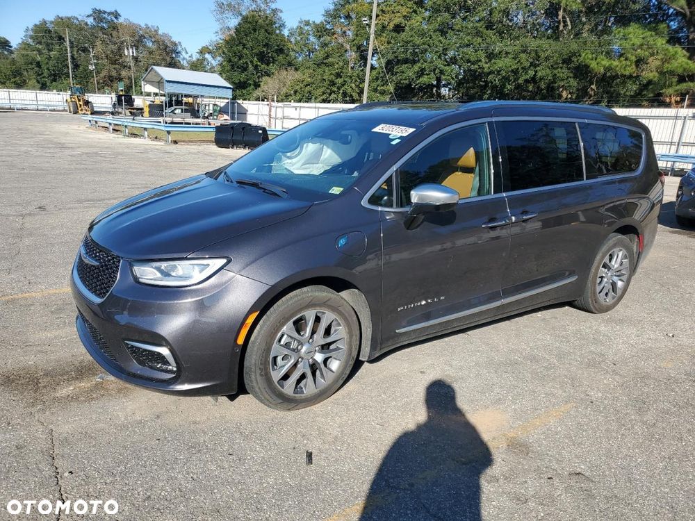 Chrysler Pacifica