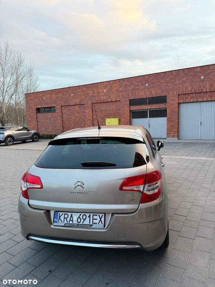 Citroën C4 1.6 VTi Exclusive - 18