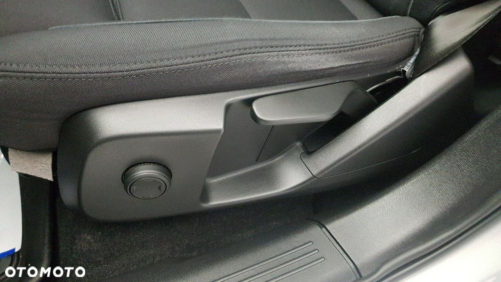 Volvo XC 40 - 26
