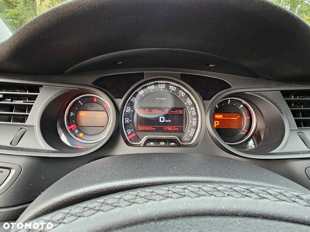 Citroën C5 Tourer HDi 165 FAP Exclusive - 12
