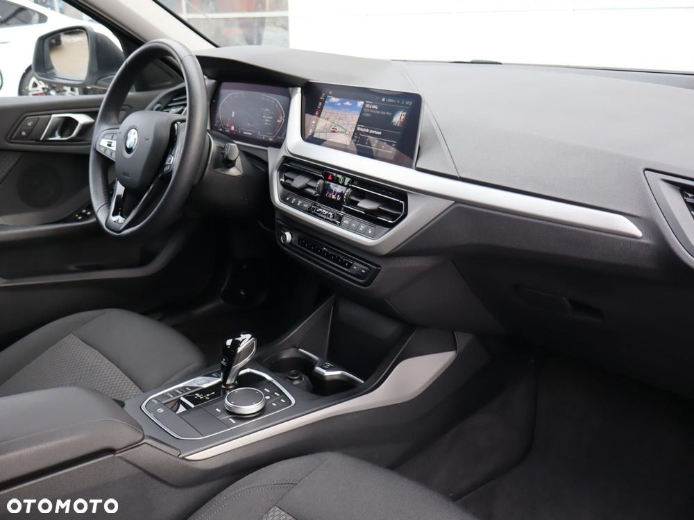 BMW Seria 1 118i Advantage - 7