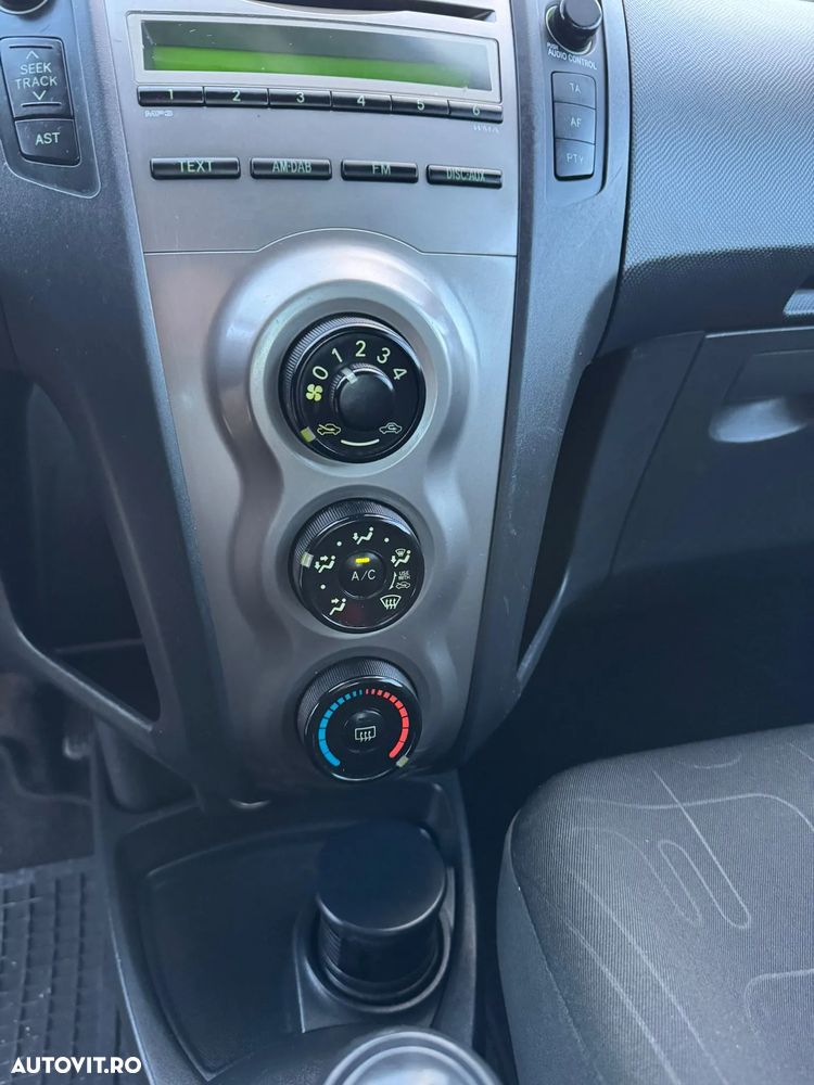 Toyota Yaris 1.0 VVT-i Edition - 16