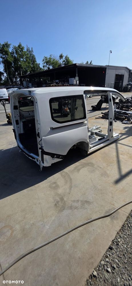 VOLKSWAGEN CADDY V 2K7 MAXI ĆWIARTKA PRAWA TYŁ - 2