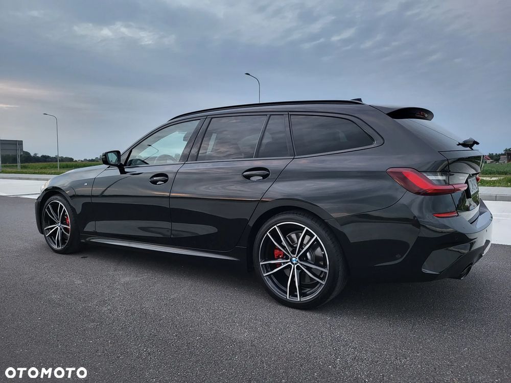 BMW Seria 3 320d Touring xDrive M Sport - 11