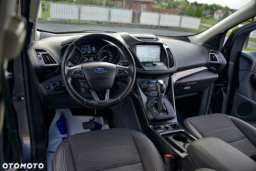 Ford Kuga 2.0 TDCi 4WD Titanium Plus - 34