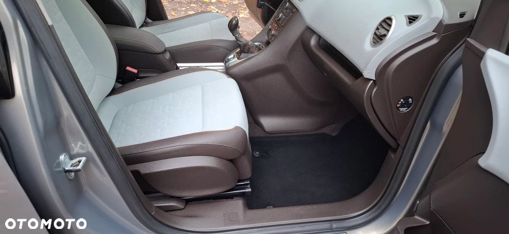 Opel Meriva - 28