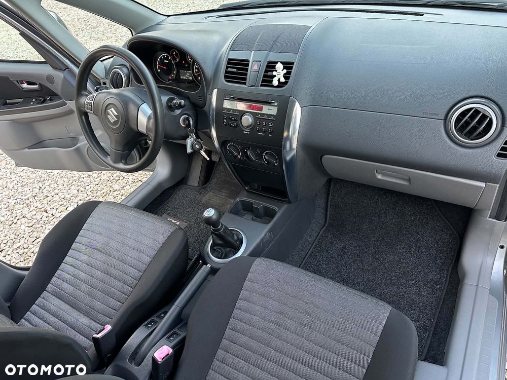 Suzuki SX4 - 19
