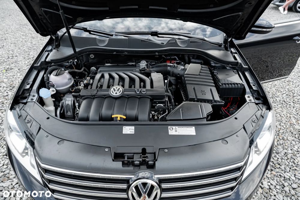 Volkswagen Passat 3.6 V6 4Mot Highline DSG - 19