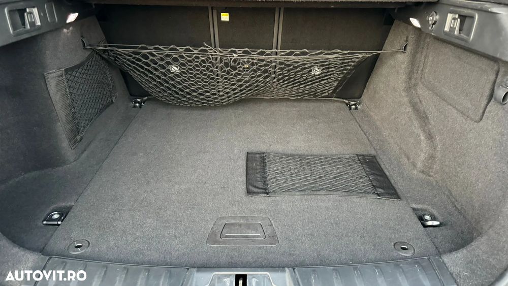 Jaguar F-Pace 20d Aut. R-Sport - 8