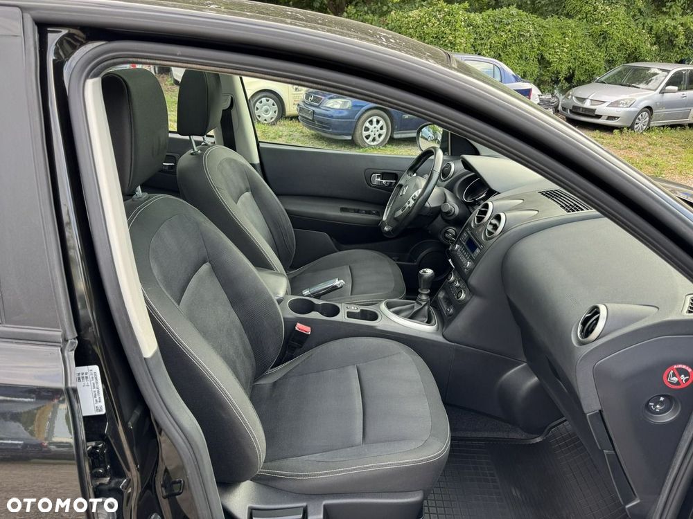 Nissan Qashqai - 14