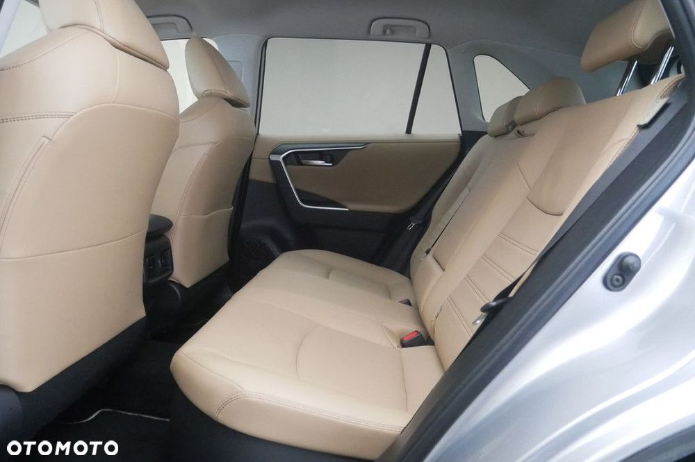 Toyota RAV4 - 15
