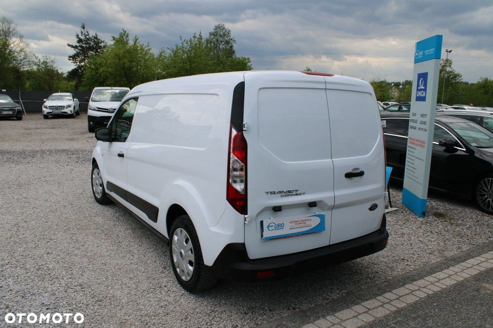 Ford Transit Connect - 8