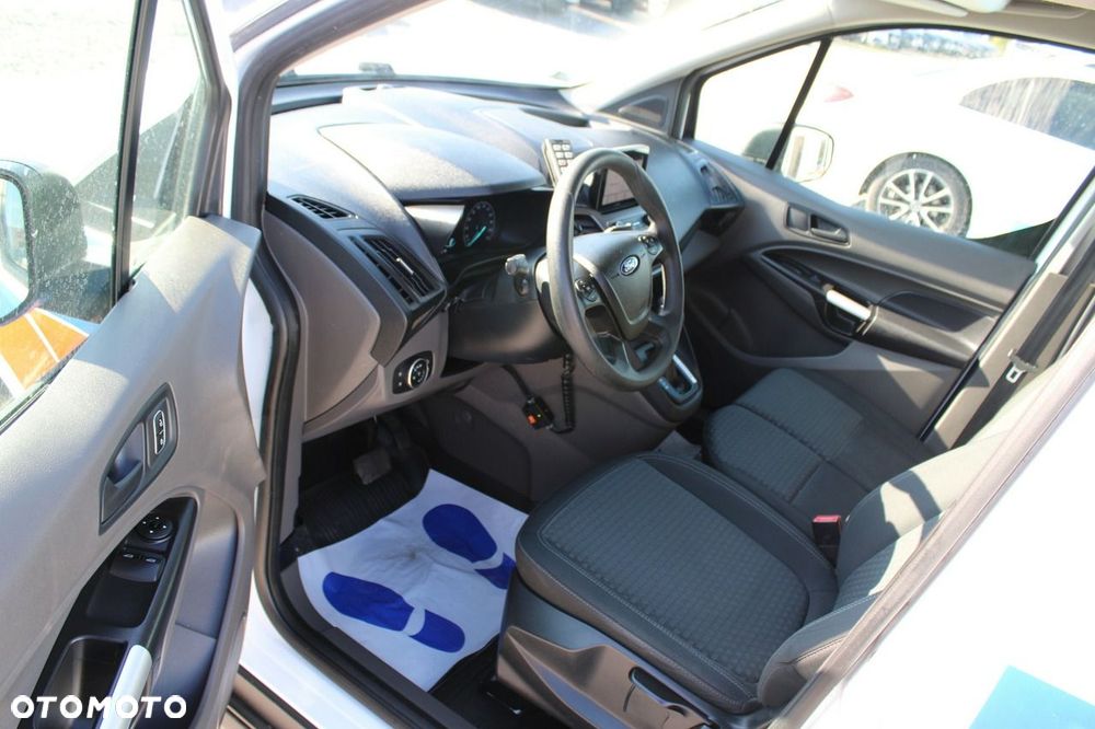 Ford Transit Connect - 14
