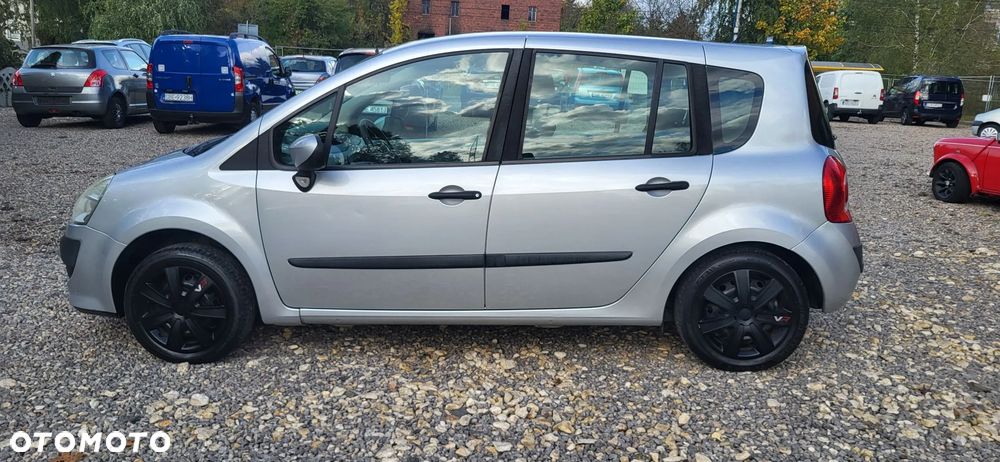 Renault Modus - 8
