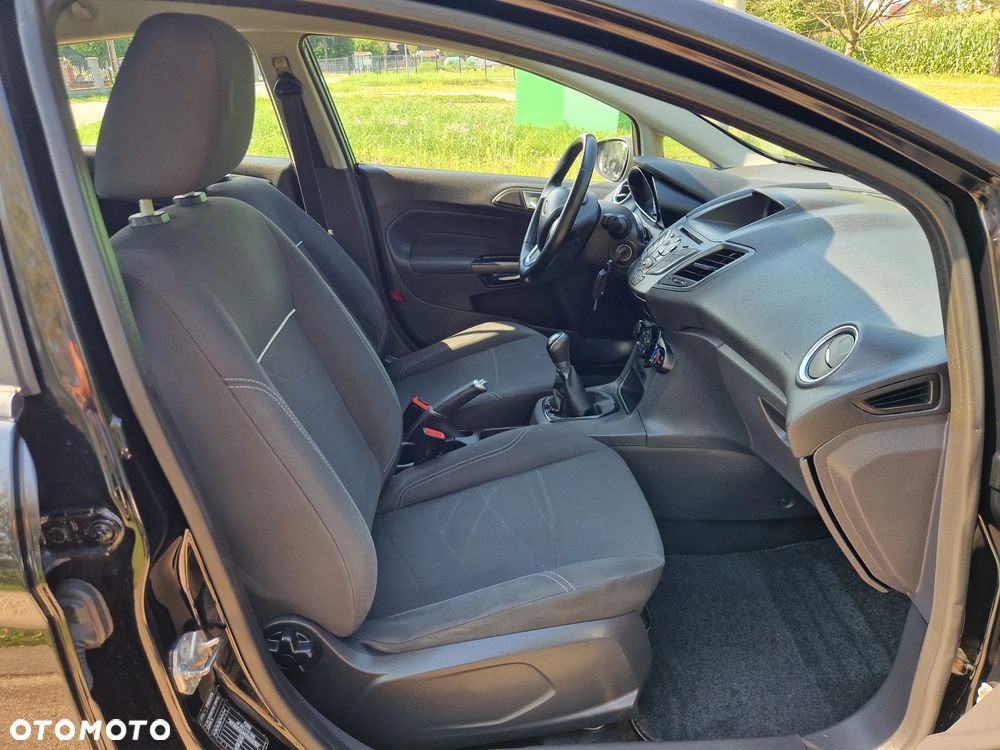 Ford Fiesta - 8