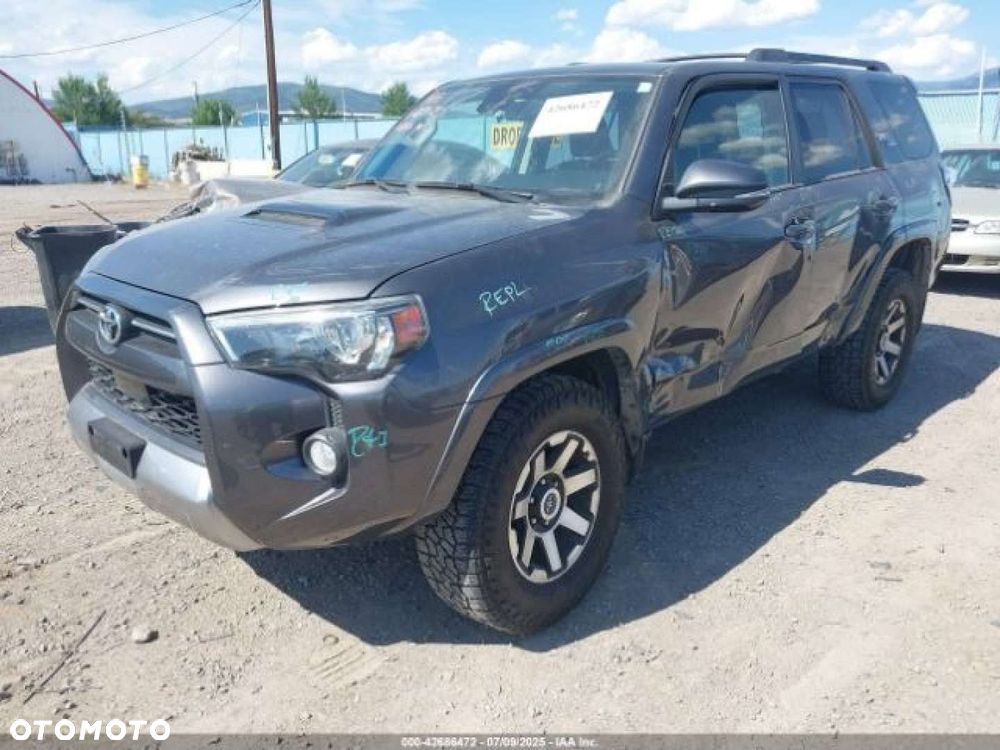 Toyota 4-Runner - 2