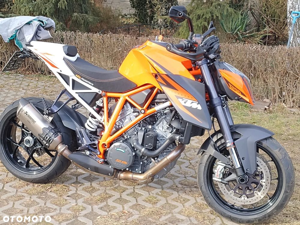 KTM Super Duke - 12