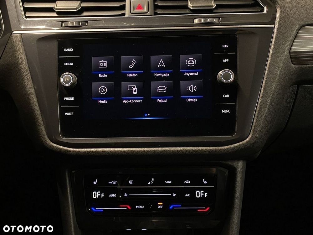 Volkswagen Tiguan 2.0 TSI 4Mot Elegance DSG - 27
