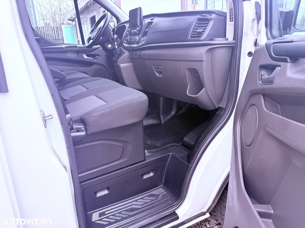 Ford Transit Custom - 17