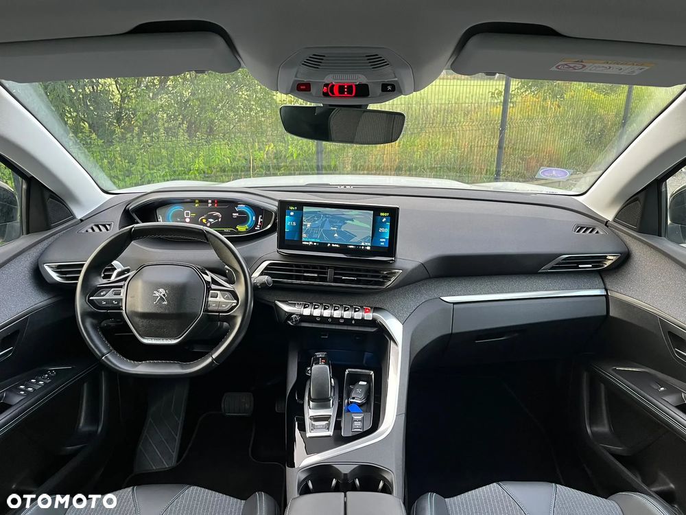 Peugeot 3008 225 e-EAT8 Allure Pack - 17