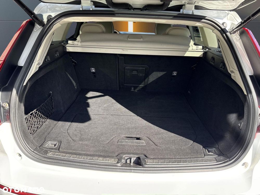 Volvo V60 - 17
