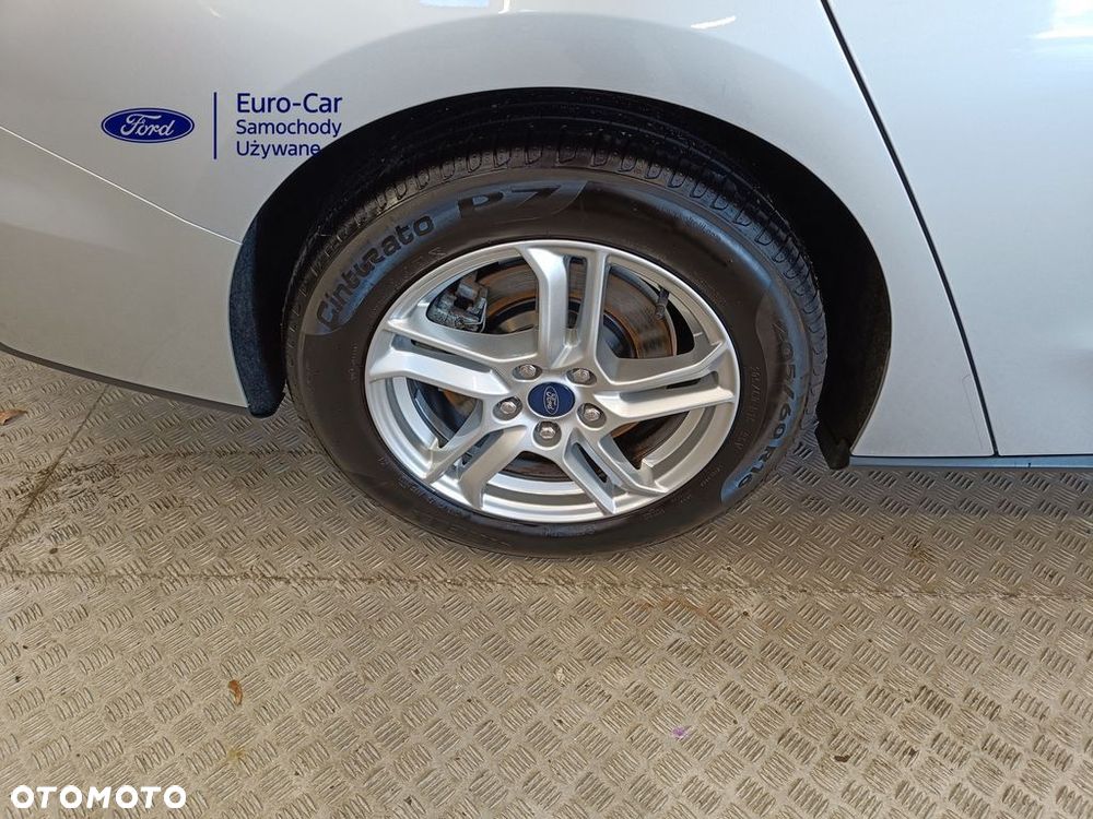 Ford Focus 2.0 EcoBlue STart-Stopp-System TITANIUM - 30