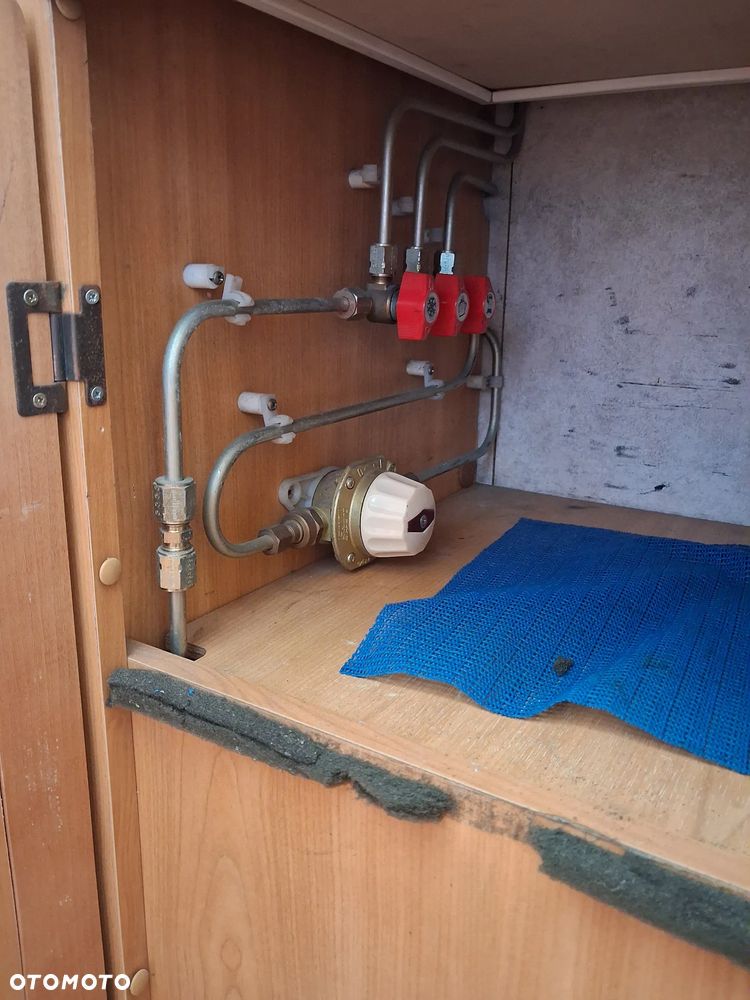 Toyota Hilux polycompsit loge mobile - 20