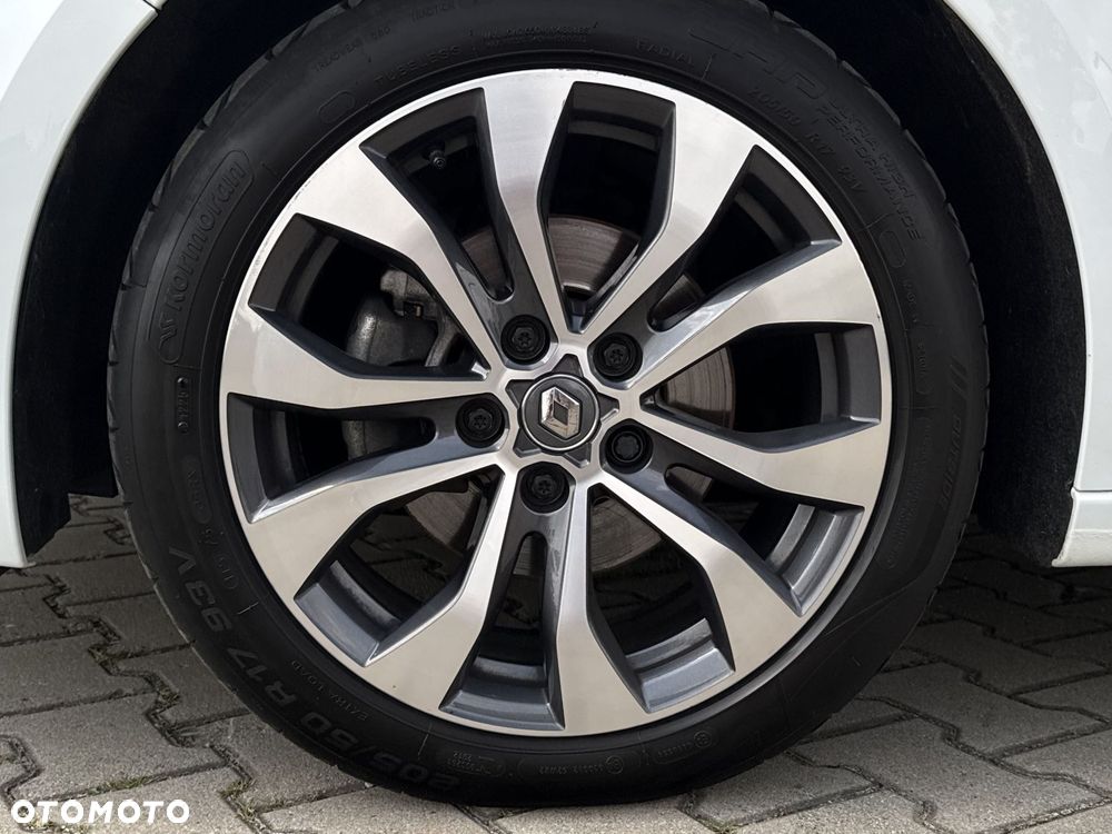 Renault Megane 1.3 TCe FAP Techno EDC - 10