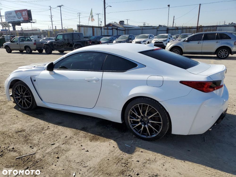Lexus RC - 2