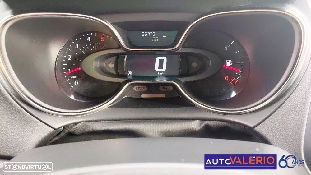 Renault Captur 1.5 dCi Exclusive - 17