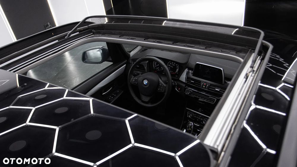 BMW Seria 2 218i GT - 4