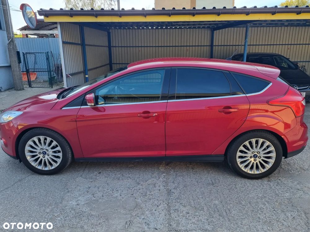 Ford Focus ver-1-6-ecoboost-titanium - 2