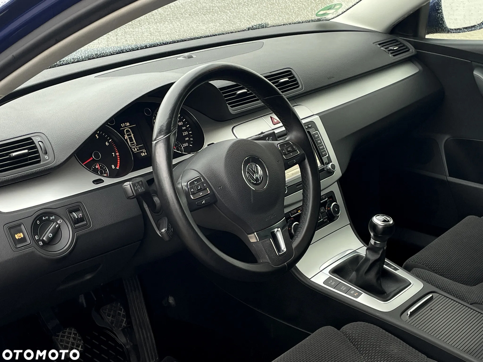 Volkswagen Passat 2.0 TSI Highline - 19
