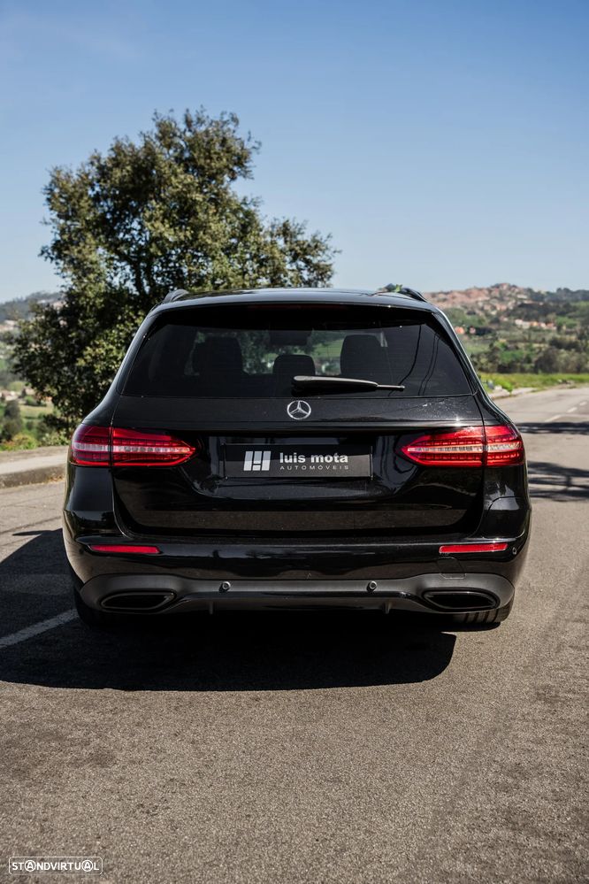 Mercedes-Benz E 300 de 4Matic 9G-TRONIC AMG Line - 15