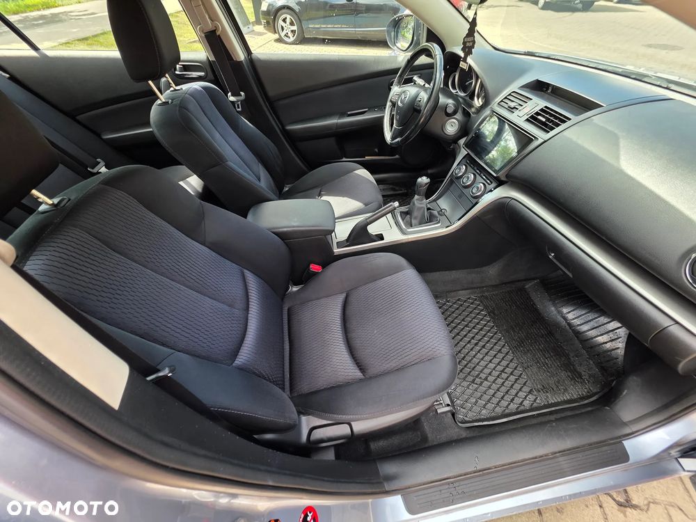 Mazda 6 - 8