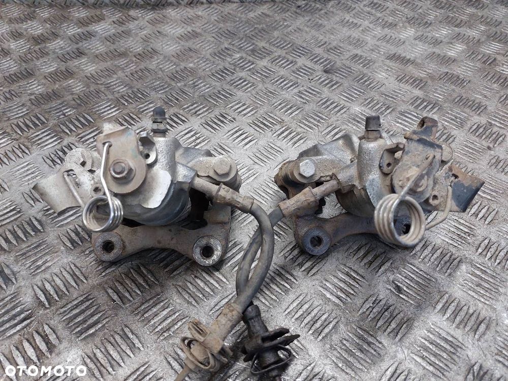 ZACISK HAMULCOWY LEWY TYŁ + PRAWY TYŁ SEAT ALHAMBRA MK1 LIFT - 2