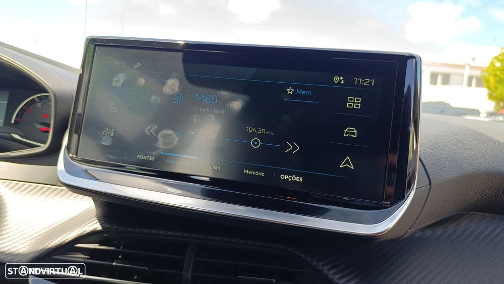 Peugeot 2008 1.2 PureTech Style - 22