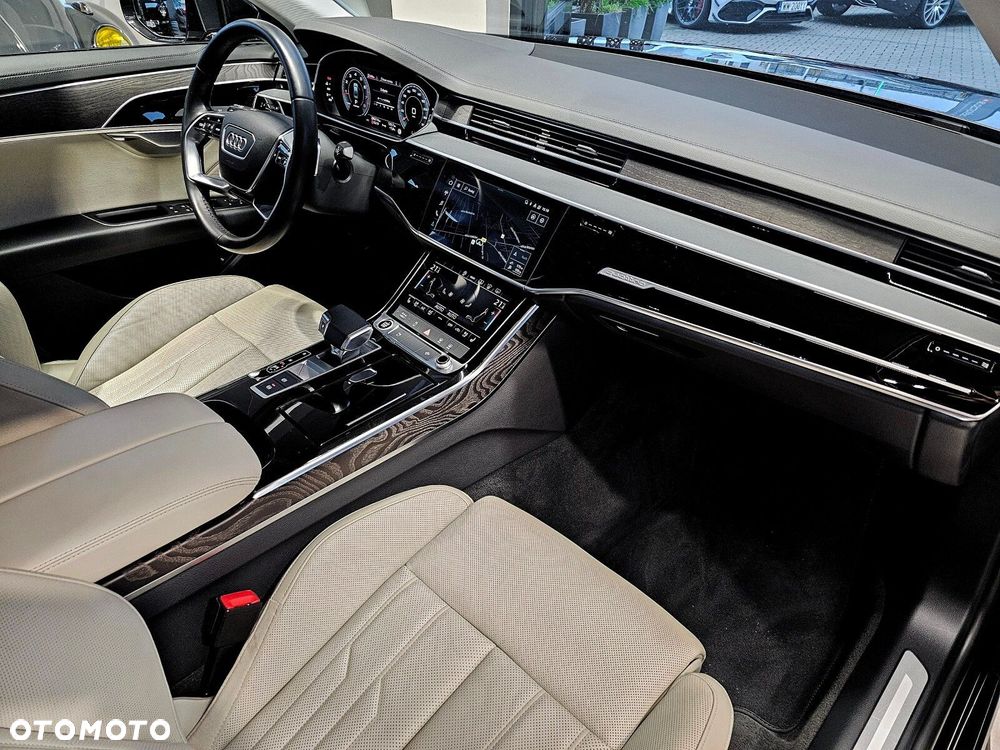 Audi A8 - 22