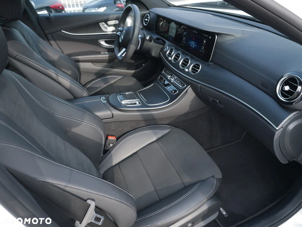Mercedes-Benz Klasa E 300 de 4Matic 9G-TRONIC AMG Line - 21