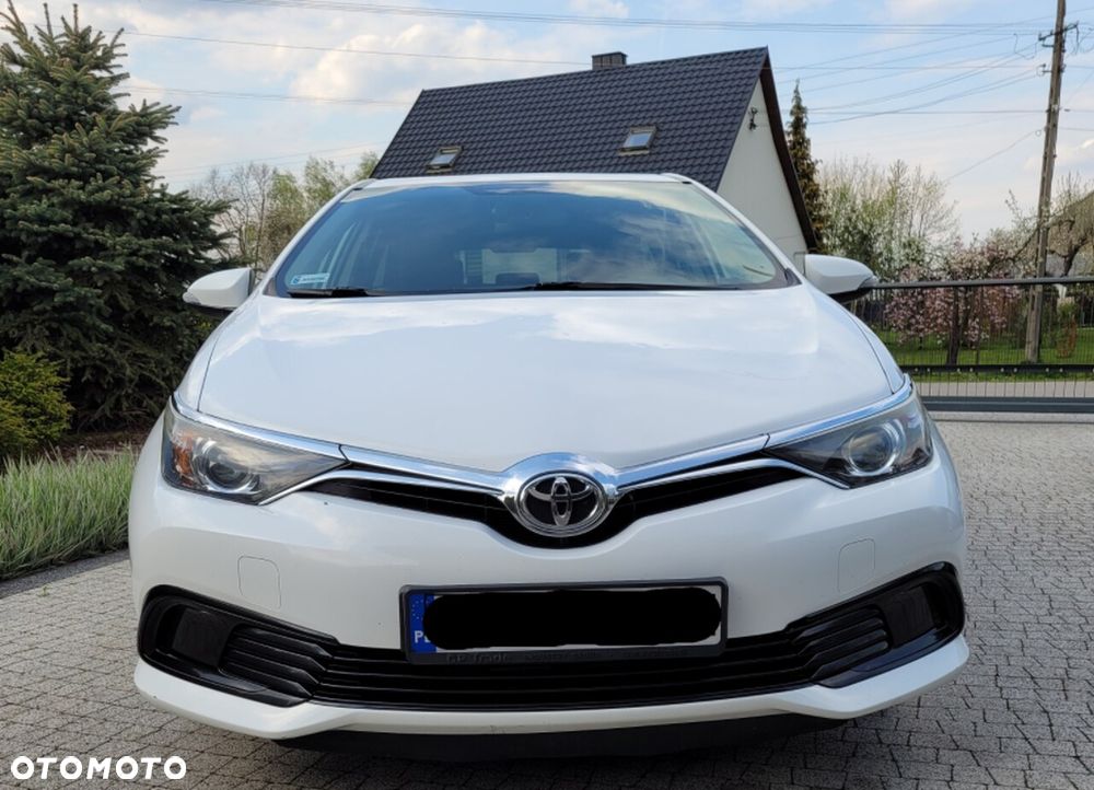 Toyota Auris 1.4 D-4D Active - 2