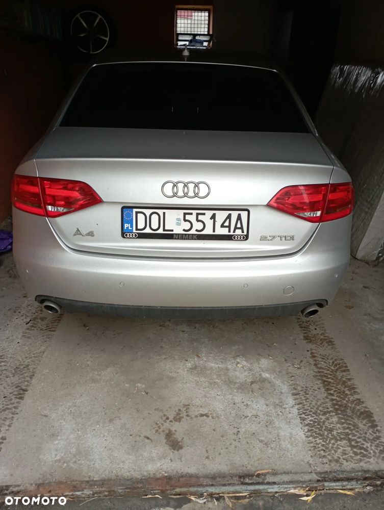 Audi A4 Limousine - 2