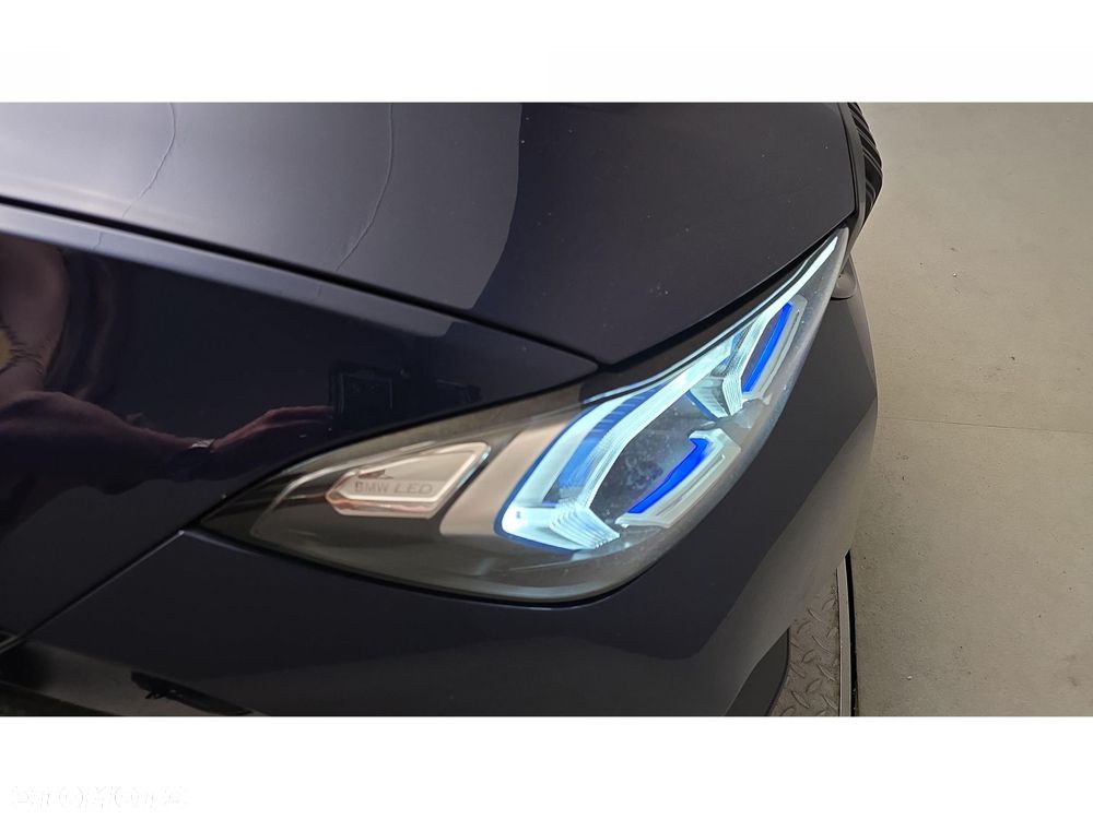 BMW Seria 3 - 26