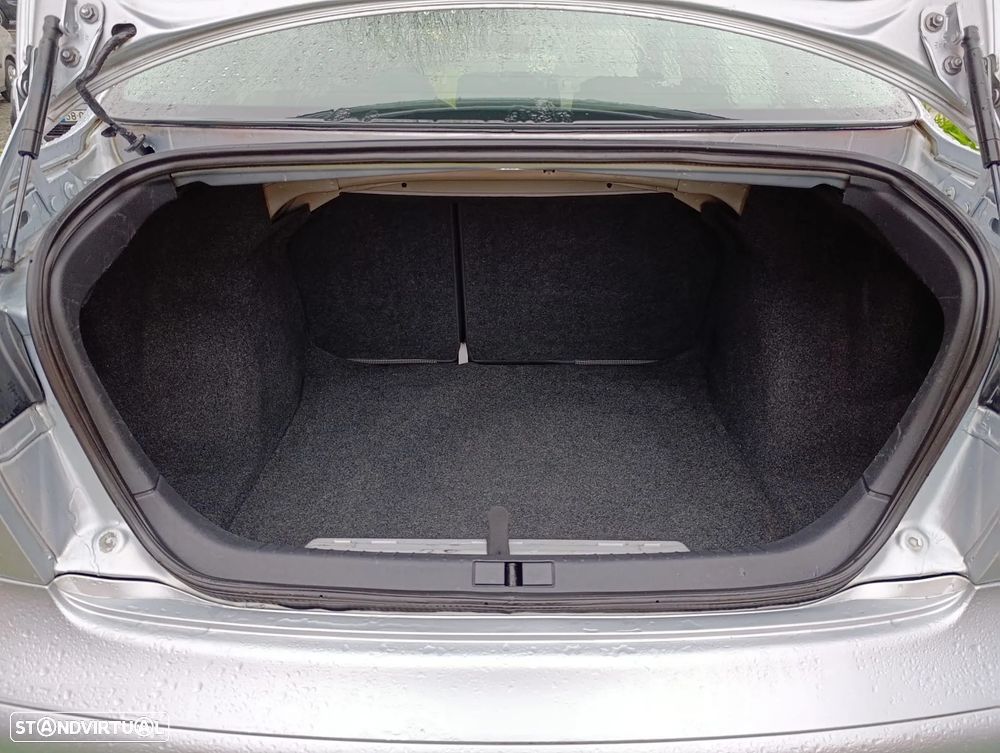 SEAT Cordoba 1.4 TDI Stylance - 14