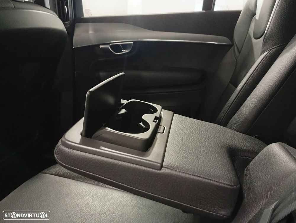 Volvo XC 90 2.0 T8 PHEV Inscription AWD - 36