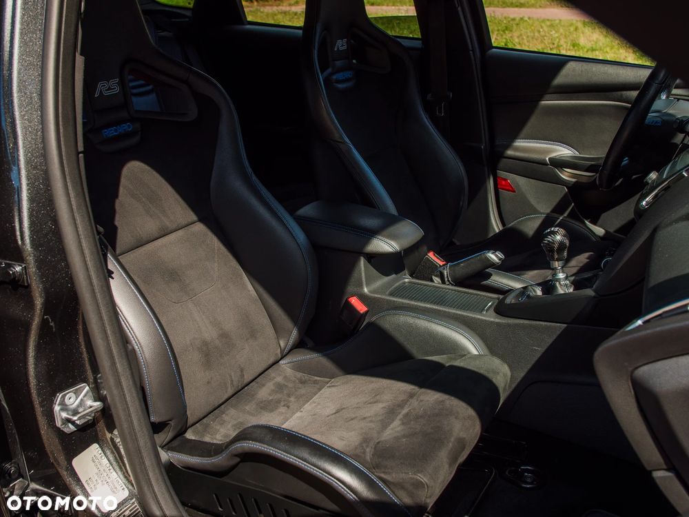 Ford Focus - 35