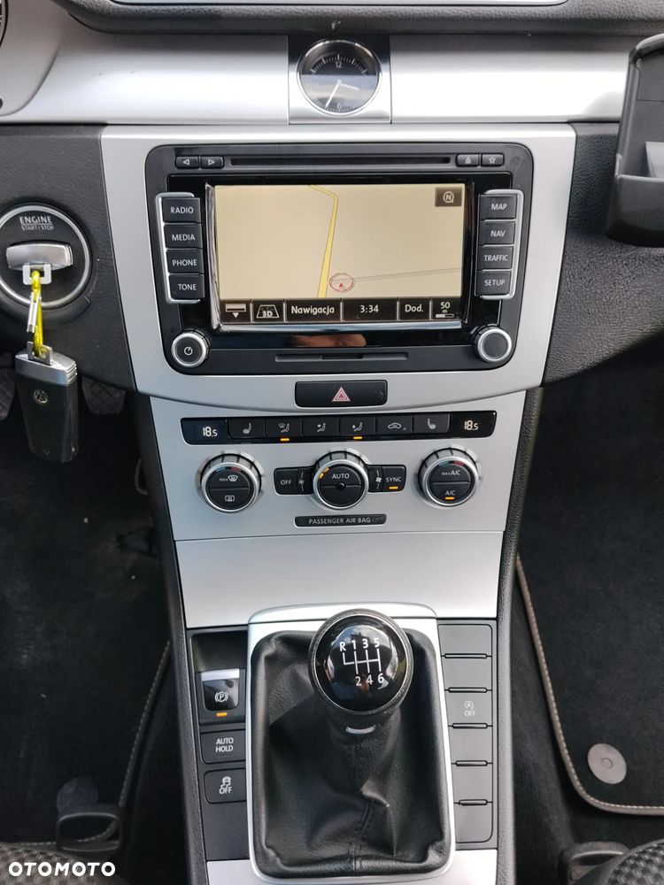 Volkswagen Passat 1.6 TDI Trendline - 28