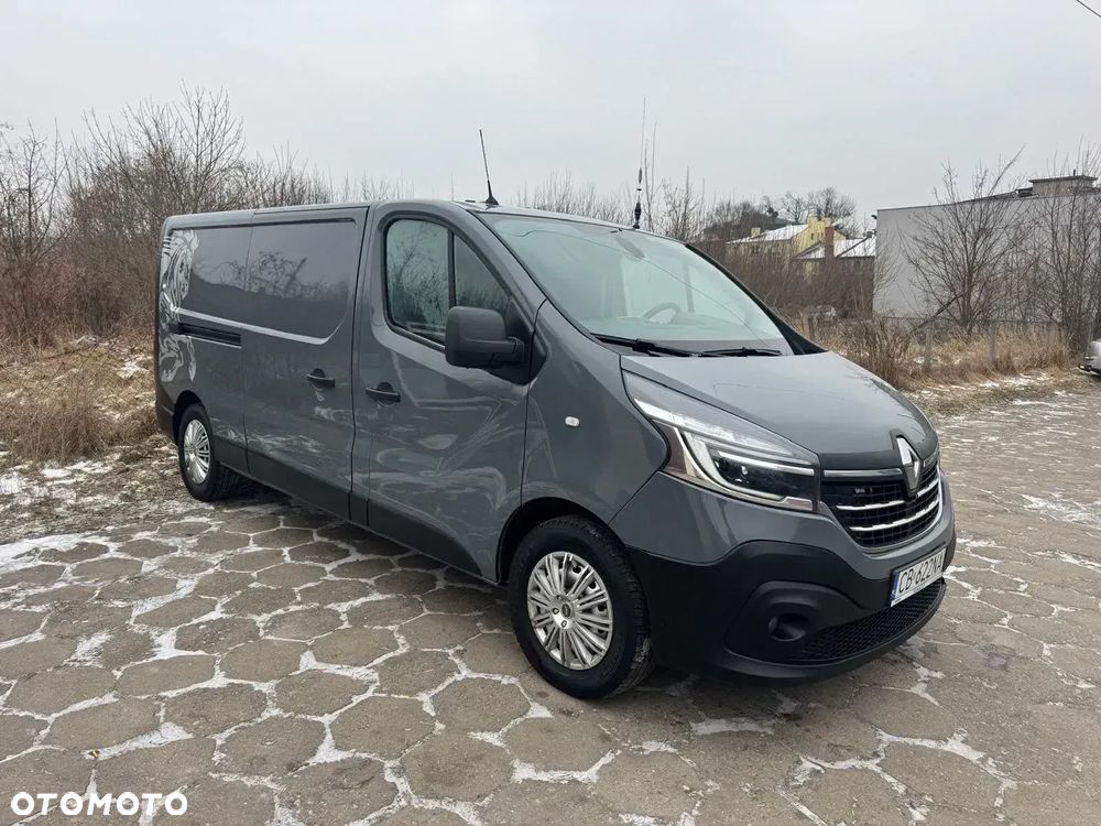 Renault TRAFIC - 1