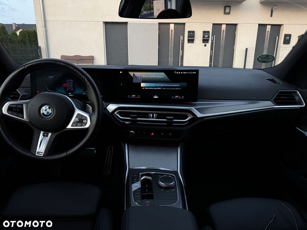 BMW Seria 3 320e M Sport sport - 17