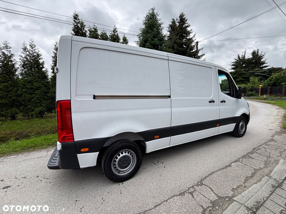 Mercedes-Benz Sprinter - 8